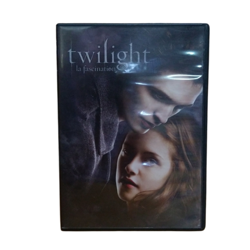 🧛‍♀️✨ Twilight DVD — Romance/Fantasy Favorite ✨🧛‍♂️